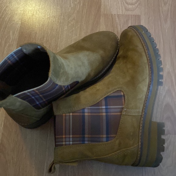 Timberland Boots - Picture 6 of 7